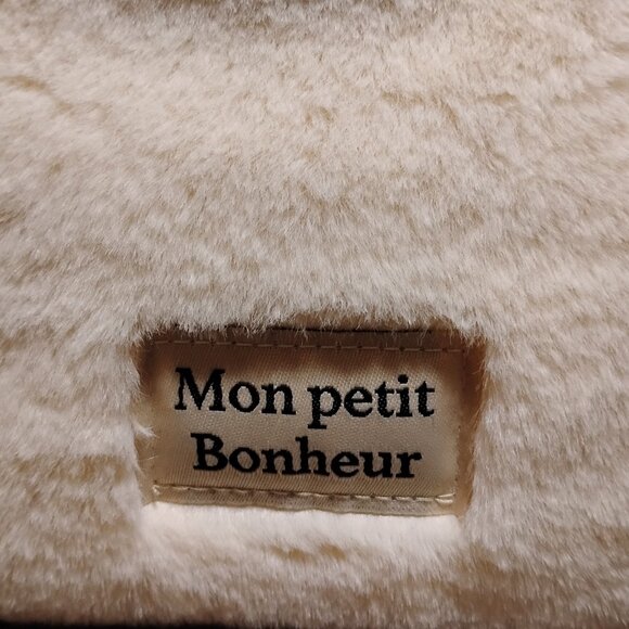 Mon Petit Bonheur Fuzzy Plush Tote Bag — Cozy / Soft Girl / Winter Aesthetic - Picture 9 of 9
